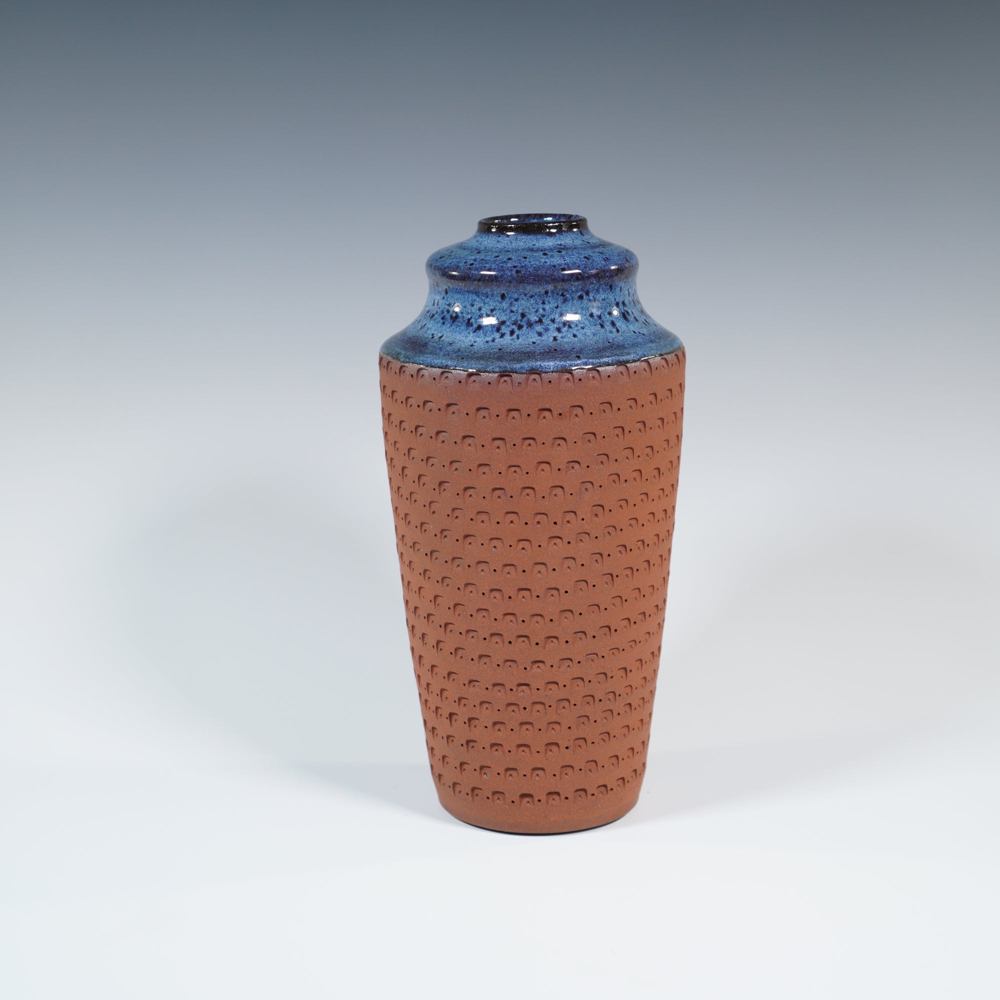 TEXTURED VASE #8