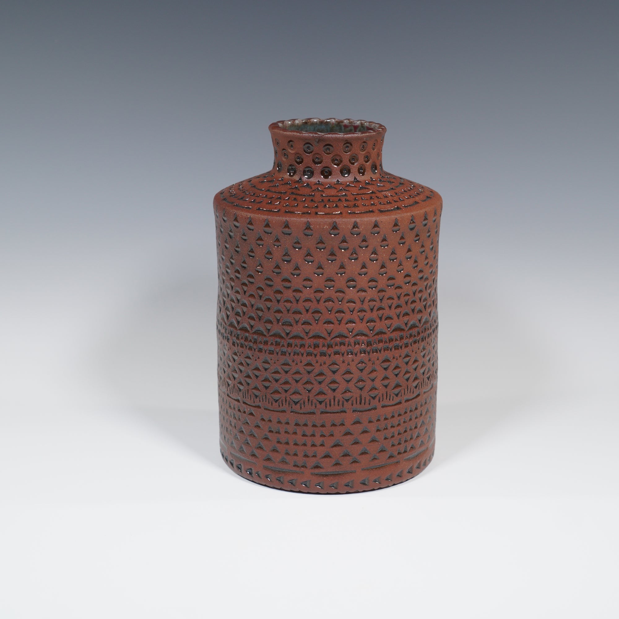 TEXTURED VASE #66