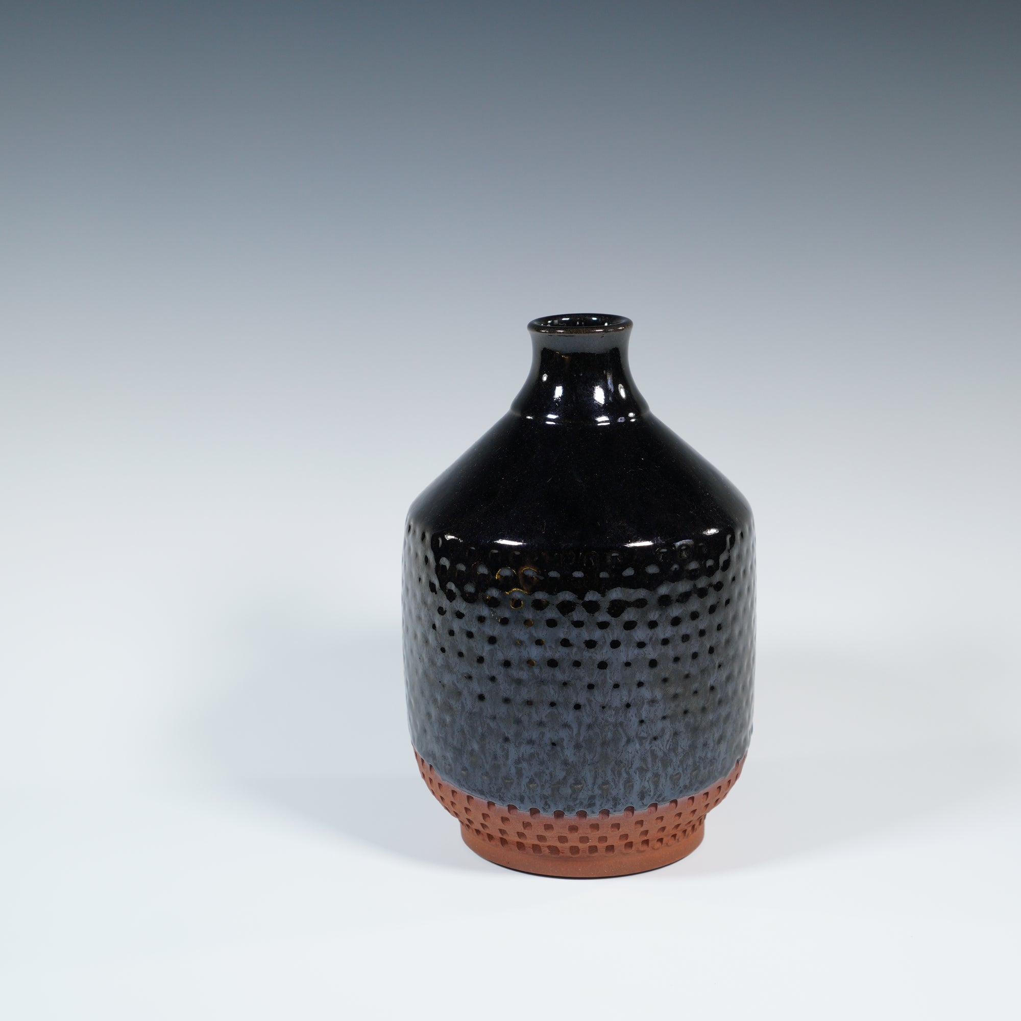 TEXTURED VASE #21