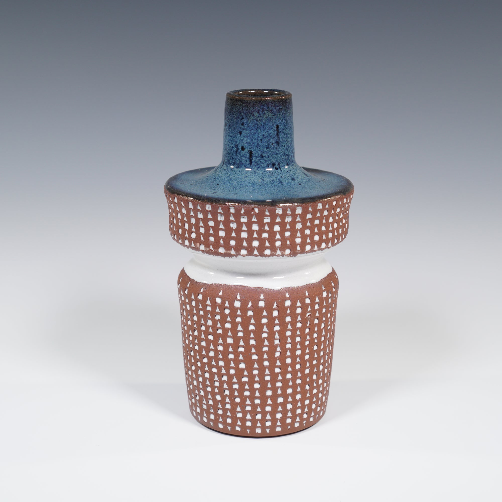 TEXTURED VASE #79
