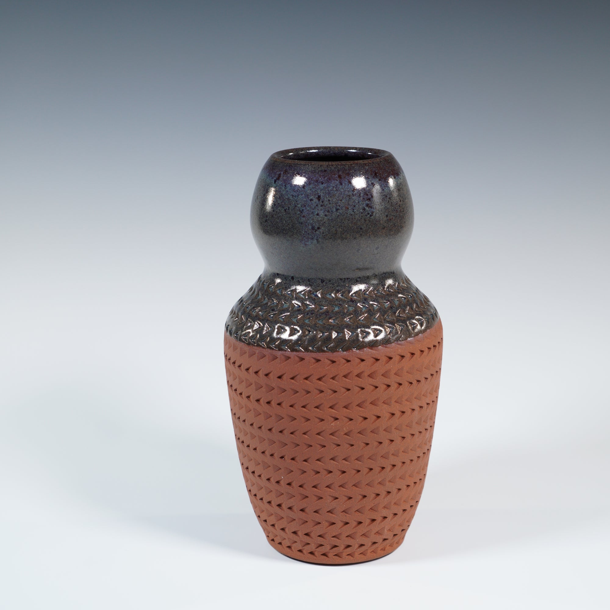 TEXTURED VASE #31