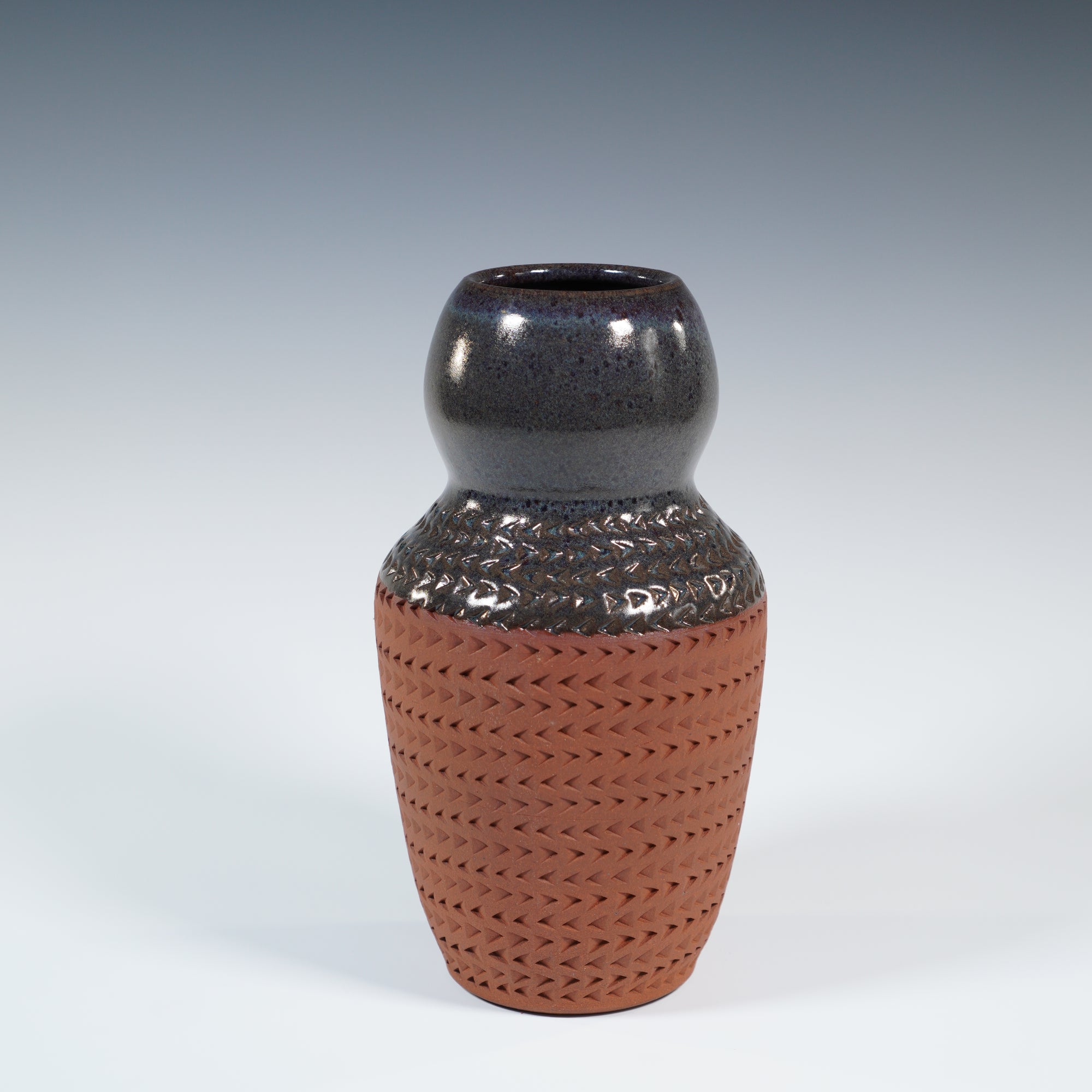 TEXTURED VASE #31