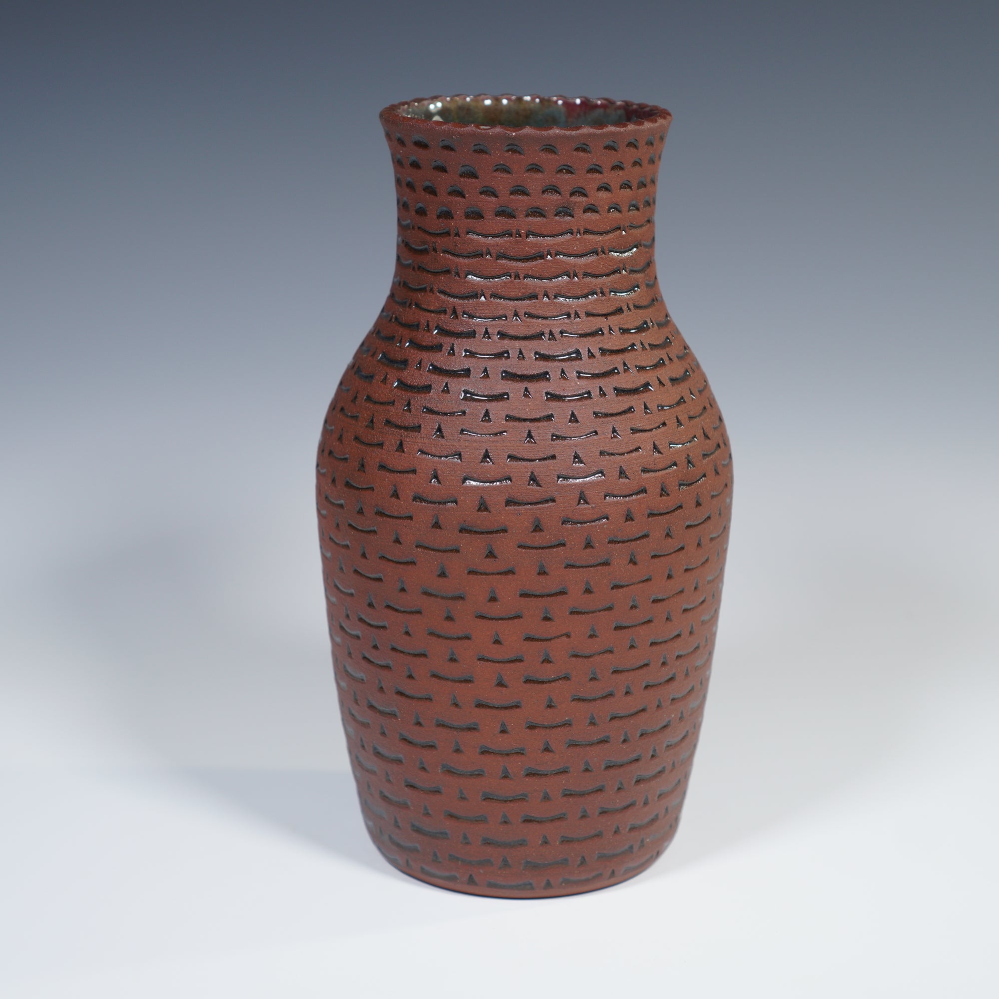 TEXTURED VASE #88