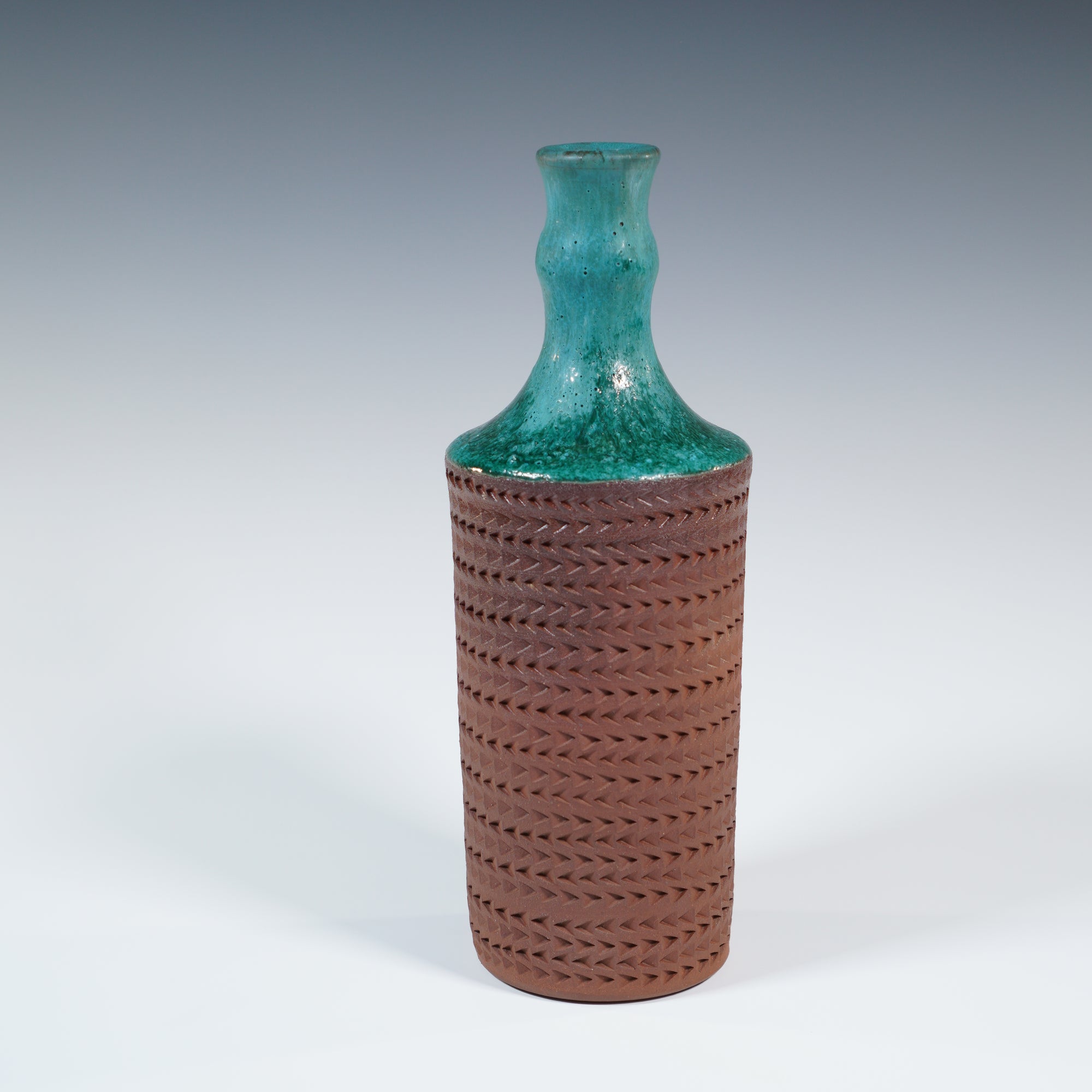 TEXTURED VASE #62