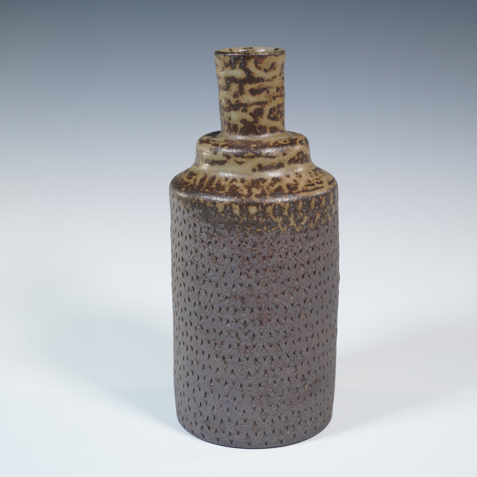 TEXTURED VASE #65